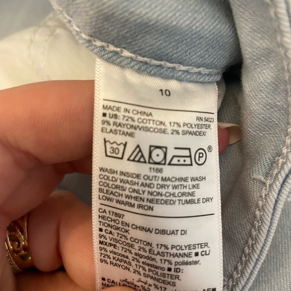 Old Navy Rockstar Jeans - Picture 5 of 6